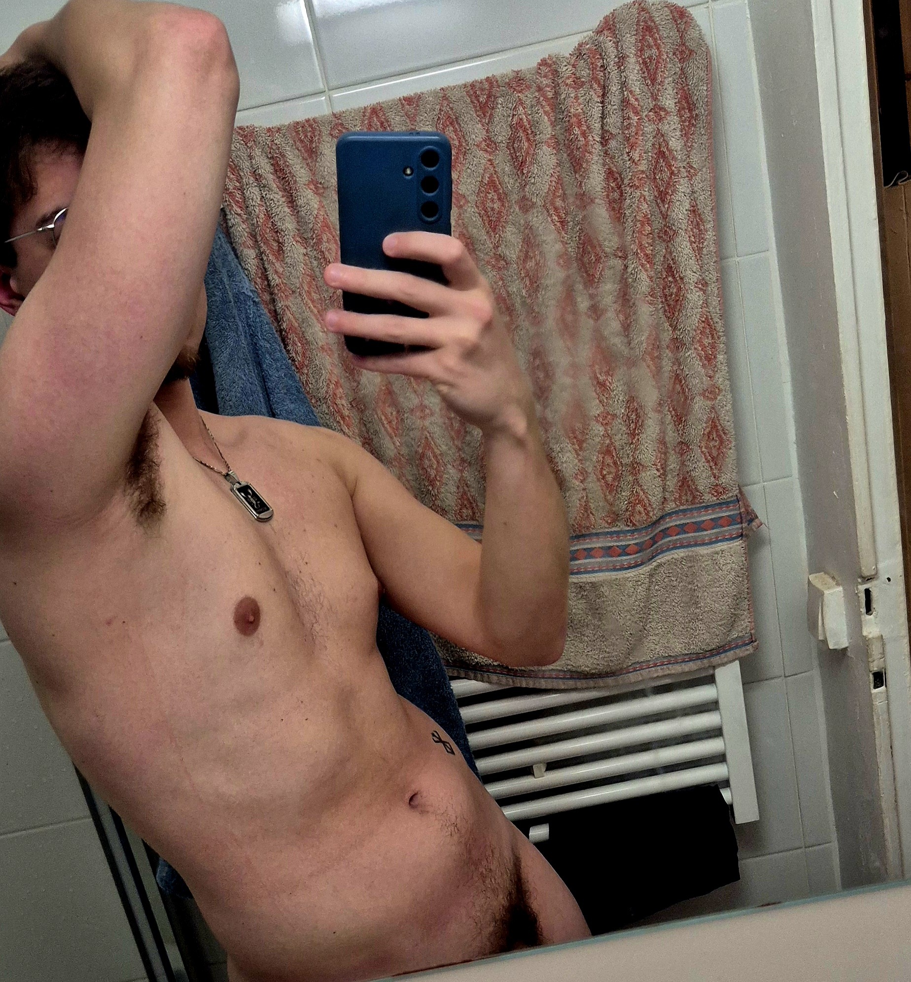 Sadji - Petit-Bourg - Guadeloupe | Rencontre gay
